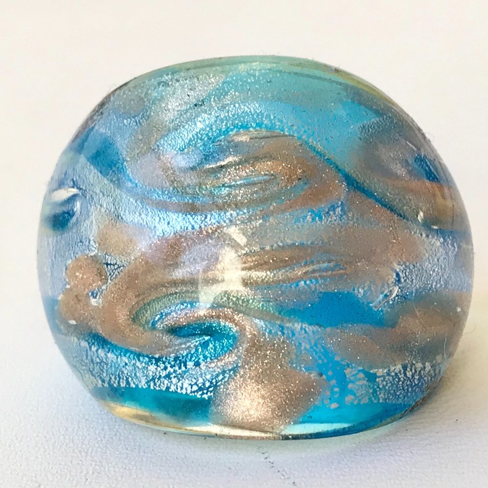 Vintage Murano Style Art Glass Dome Cocktail Ring Size 7 Aqua Blue Metallic - Picture 2 of 12